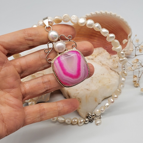 Freshwater Pearls Necklace Silver Hot Pink Genuine Agate Pendant - Picture 7 of 7
